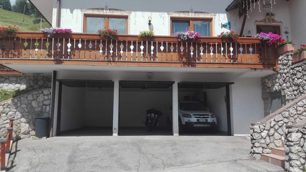 Garni Astor Hotel Arabba Exterior foto