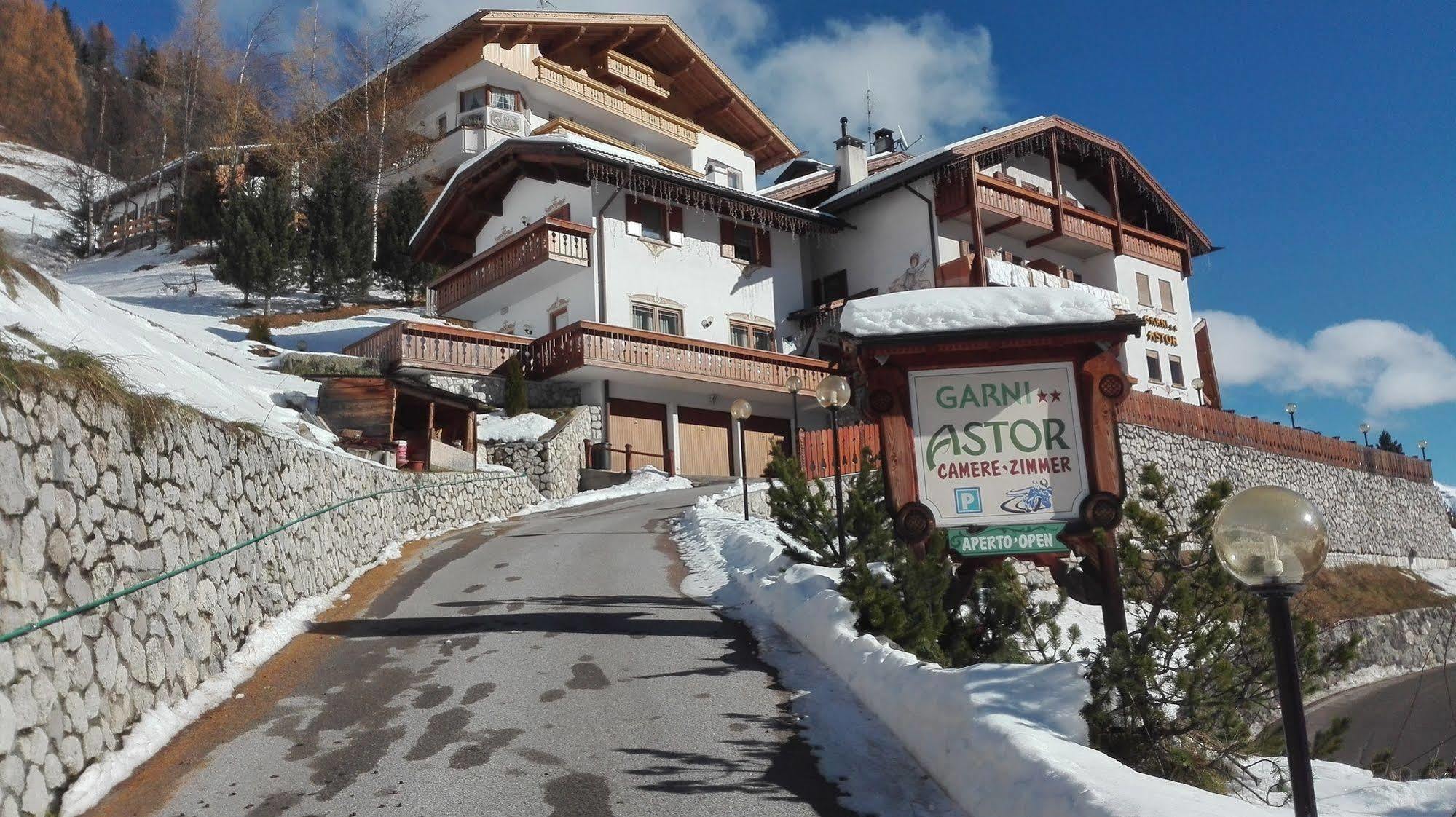 Garni Astor Hotel Arabba Exterior foto